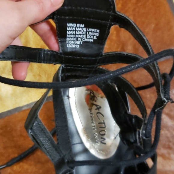 Kenneth Cole Fishnet Gladiator Sandals - Picture 7 of 7